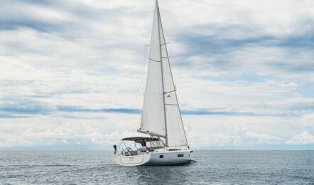 Oceanis-51-1-aussenaufnahme-13