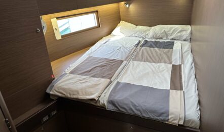 Bugkabine Backbord der Oceanis 51.1 "Flipper" in Can Pastilla auf Mallorca