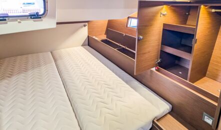 Oceanis-51-1-innenaufnahme-10