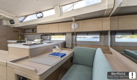 Oceanis-52-innenaufnahme-05