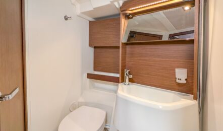 Oceanis-51-1-innenaufnahme-18