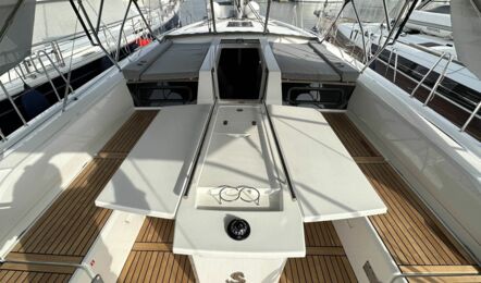 Oceanis-51-1-aussenaufnahme-04