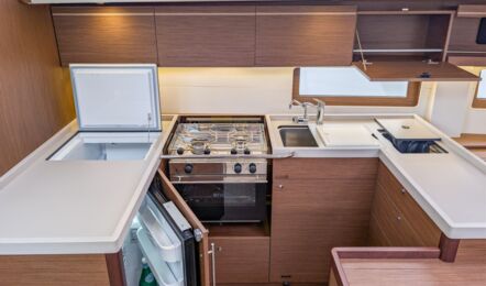 Oceanis-51-1-innenaufnahme-14