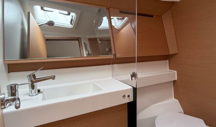 Sun-odyssey-410-innenaufnahme-10