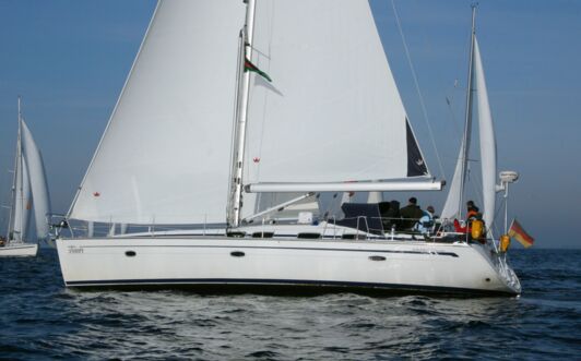 Backbord Aussenaufnahme der Bavaria 46 cruiser „Snoopy“ in Flensburg