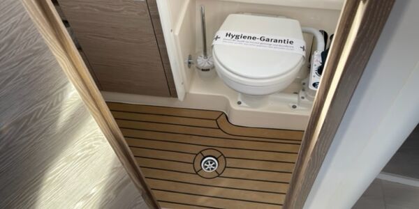 Neuboot Hanse 348 - Nasszelle Neuboot Hanse 348 - Nasszelle