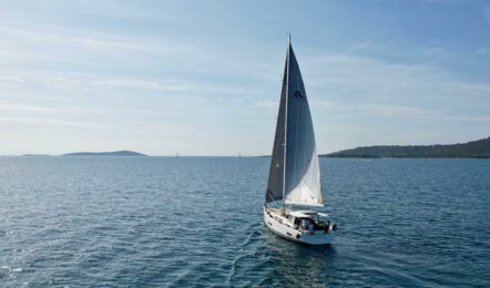 Hanse-588-aussenaufnahme-08