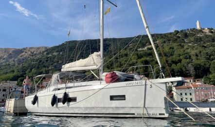 Oceanis-40-1-aussenaufnahme-06