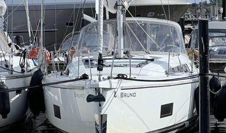 Oceanis-46-1-aussenaufnahme-07