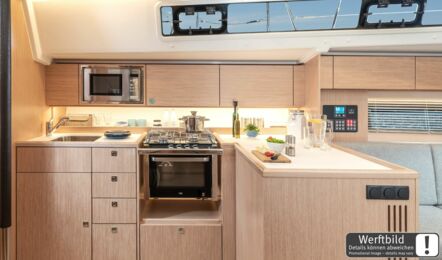 Bavaria-c42-innenaufnahme-12