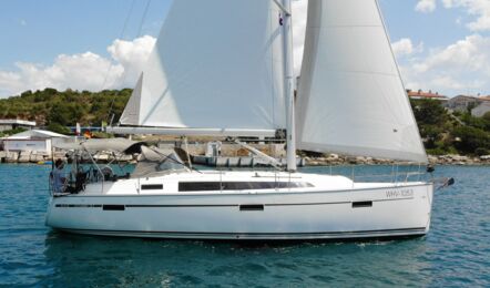 Bavaria-cruiser-37-aussenaufnahme-05