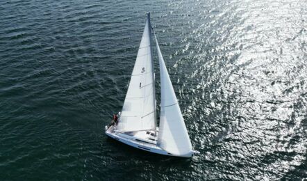 Oceanis-46-1-aussenaufnahme-04