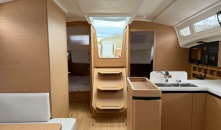 Sun-odyssey-410-innenaufnahme-02