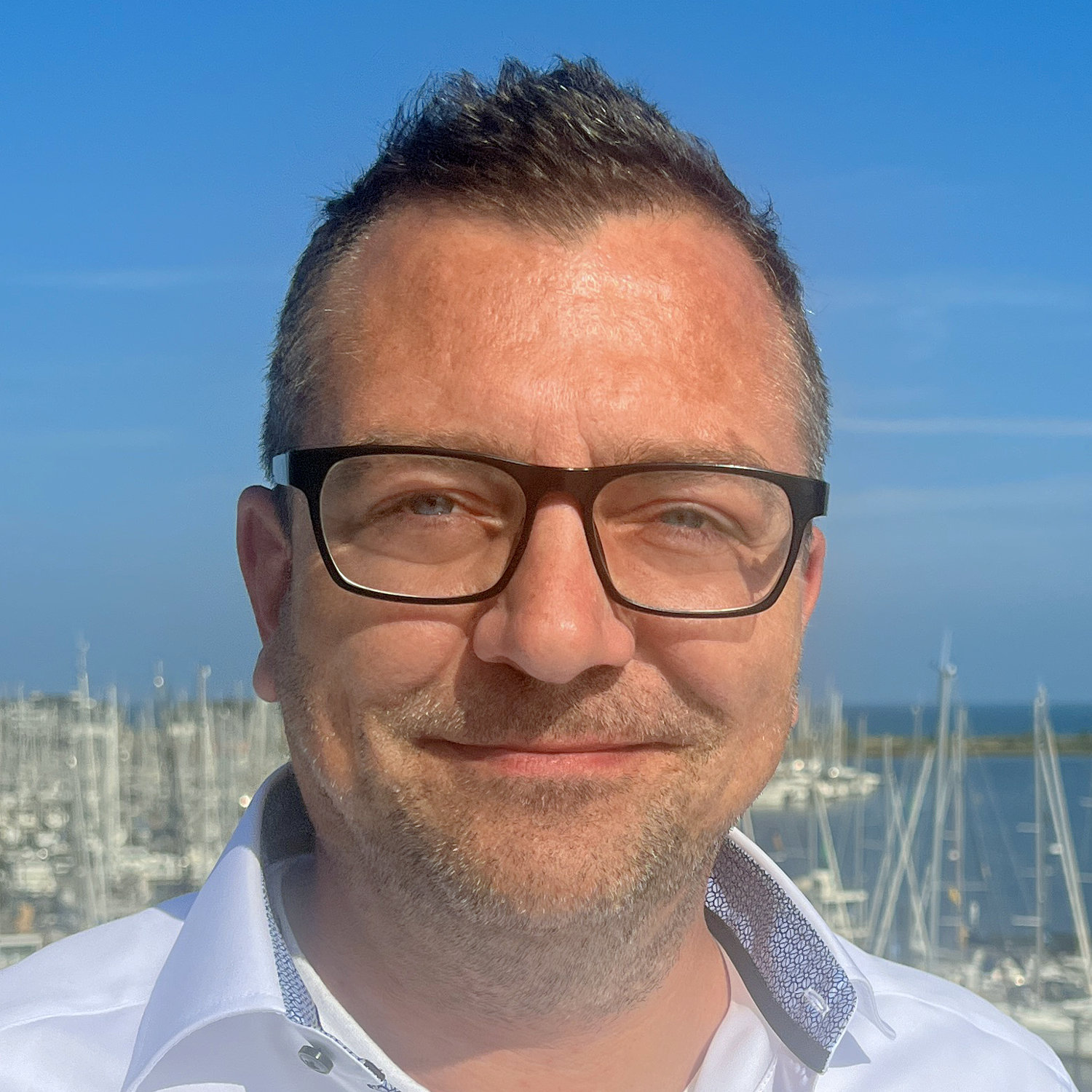 Dennis Albrecht – Ihr Stützpunktleiter in Heiligenhafen