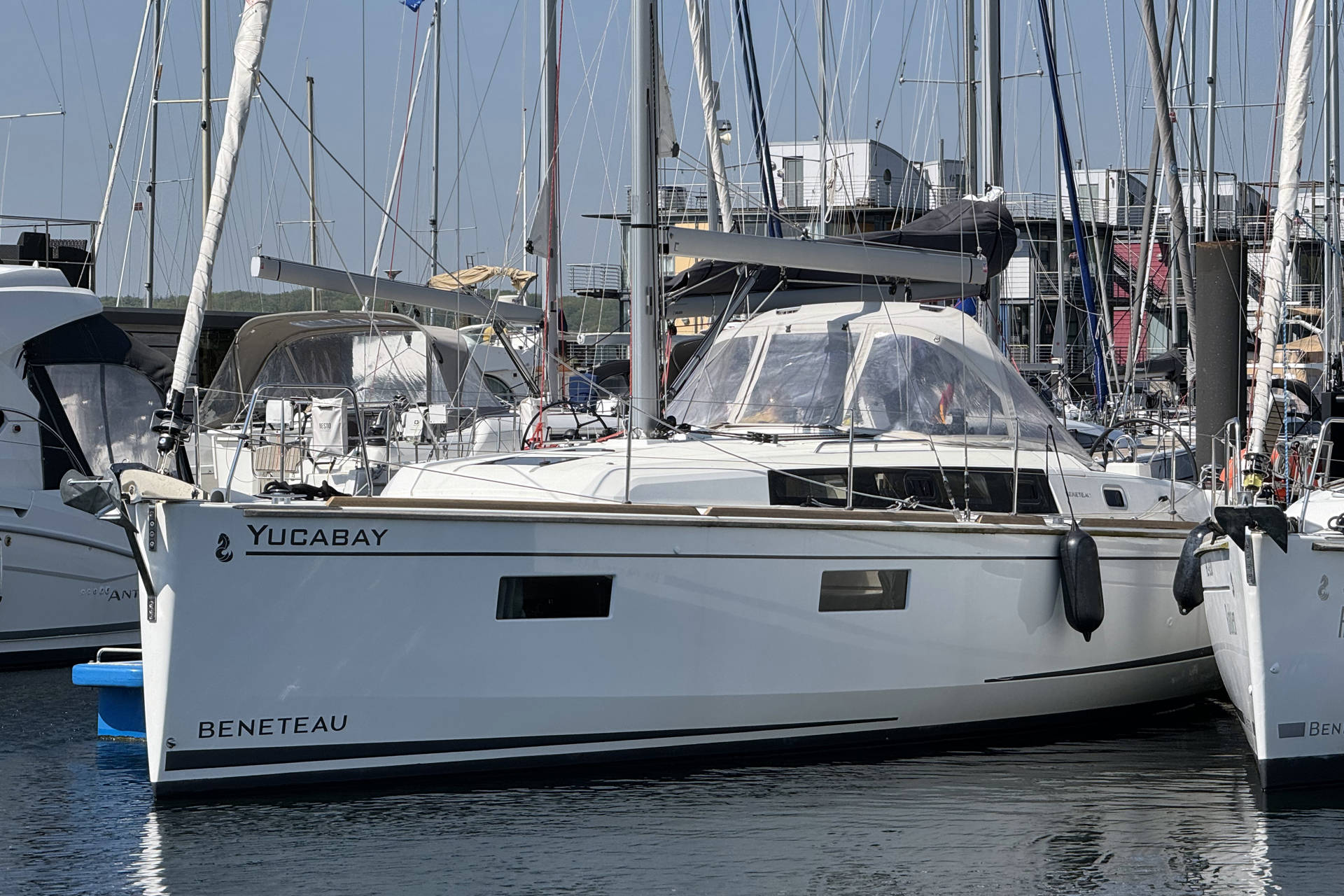 Oceanis 38.1